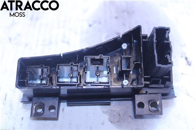 Diverse deler til Kia Sportage 2010-2016 (Type III) (933753W000WK|)