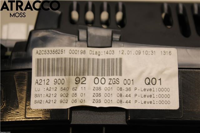 Instrumentpanel til Mercedes E-Klasse 2009-2013 (Fase 1) (W212) (W212) (A2125408747|)