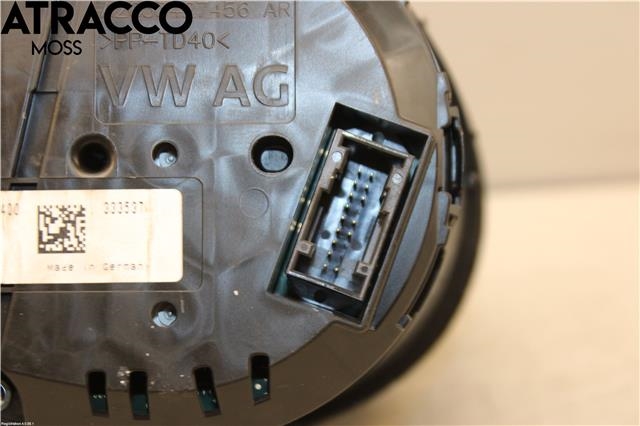 Instrumentpanel til Škoda Octavia 2013-2016 (Type III, Fase 1) (5E0920751|)