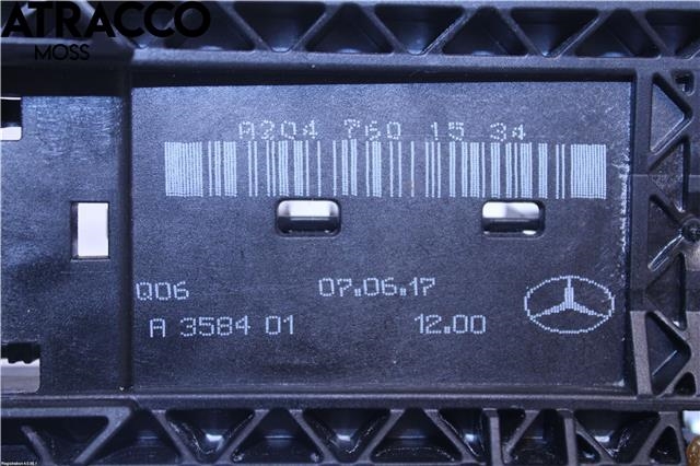 Dørhåndtak utv venstre til Mercedes CLA 2013-2019 (C117) (C117) (A2047602334|)