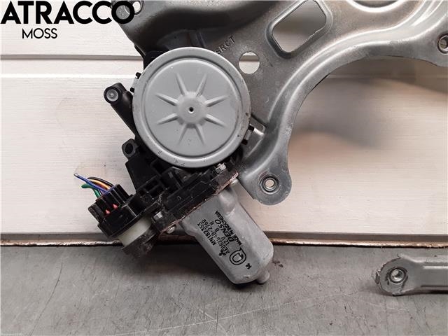 Ruteheis til Mitsubishi L200 2006-2015 (Type IV)  (MN182353|)