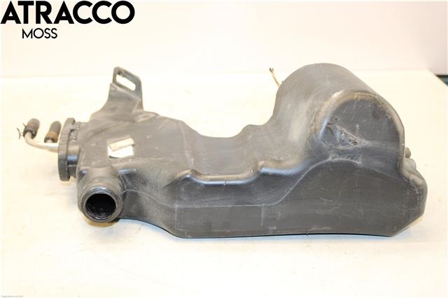 Spylertank til Mercedes C-Klasse 2014-2018 (Fase 1) (W205) (W205) (A2058690220|)