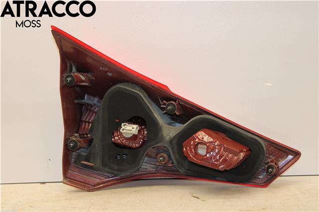 Baklykt høyre indre til Toyota RAV4 2013-2015 (Type IV, Fase 1)  (8158142050|)