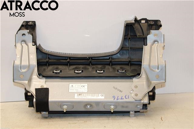 Airbag kne til Mitsubishi Outlander 2015-->> (Type III, Fase 2) (7030A31653|)
