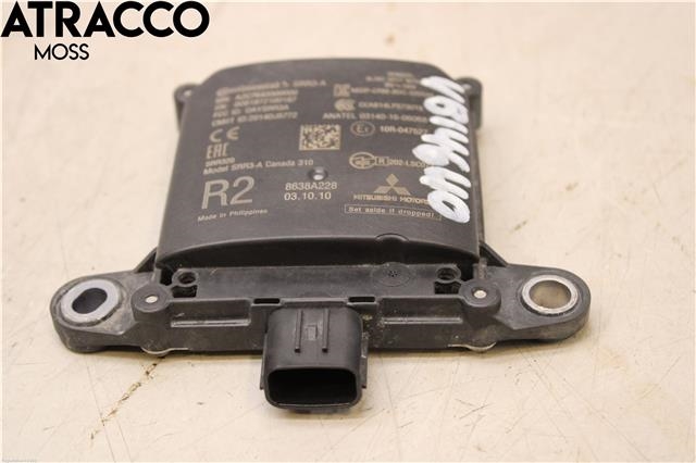 Sensor radar til Mitsubishi Outlander, 2015-->> (Type III, Fase 2)  (8638A228)