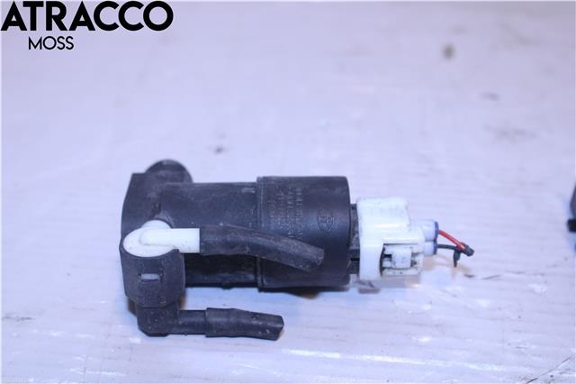 Spylerpumpe foran til Toyota C-HR 2016-->>  (85330F4011|)