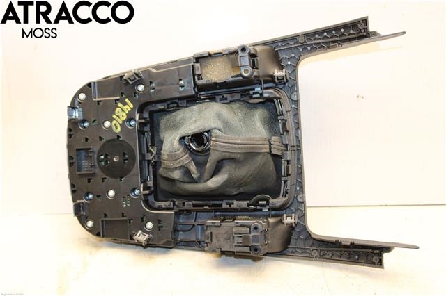 Diverse deler til Audi A4 2007-2014 (Type IV) (B8) (B8) (8T0919611|)