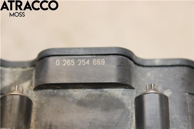 ABS sentral til Toyota Avensis 2009-2015 (Type III, Fase 1) (4405005180|)