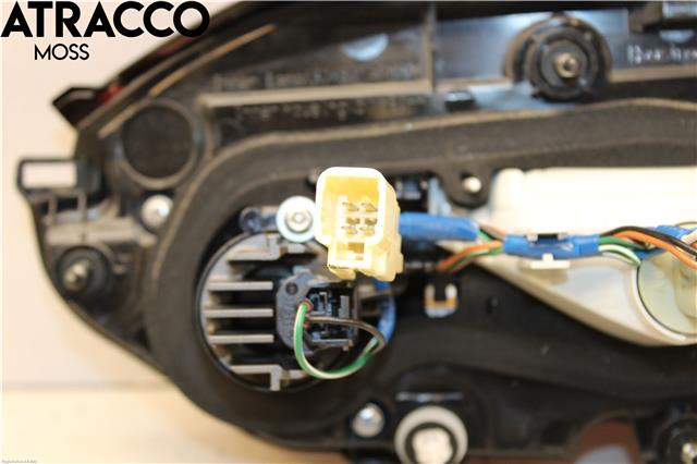 Baklykt venstre indre til Toyota RAV4 2019-->> (Type V)  (8159142060|)