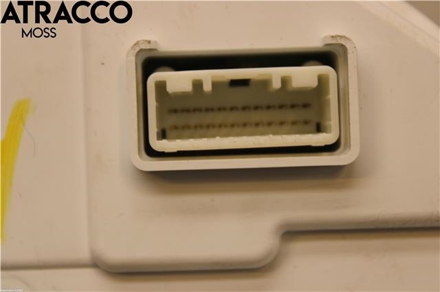 Instrumentpanel til Mitsubishi Outlander 2015-->> (Type III, Fase 2)  (8100C839|)
