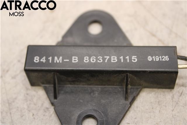 Diverse deler til Mitsubishi Outlander 2015-->> (Type III, Fase 2)  (8637B115|)
