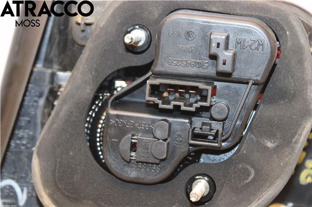Baklykt venstre indre til VW Golf VI 2008-2012 (5K0945093G|)