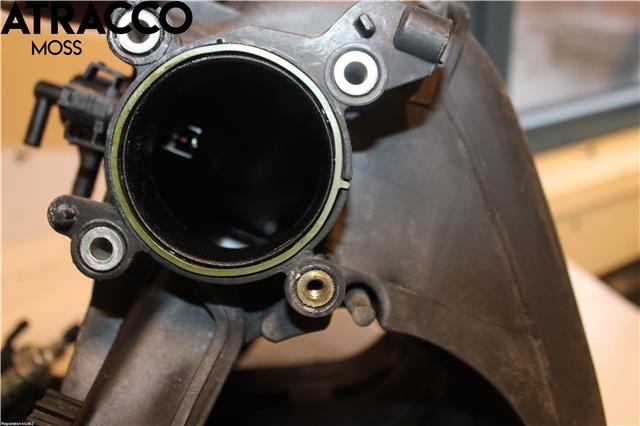 Manifold innsug til Mercedes B-Klasse 2008-2011 (Fase 2) (W245) (W245) (A2661410201|)