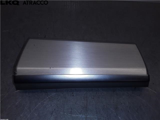 Lister til BMW 7-Serie 2009-2015 (F01/F02/F03/F04) (F01/F02/F03/F04) (9155136|)