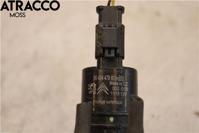 Spylerpumpe foran til Citroën C4, Cactus 2018-2021 (Fase 2)  (643492|)