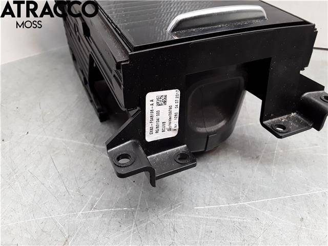 Dashbord koppholder til Jaguar F-PACE 2016-->> (X761) (X761) (GX63F048196AA|)