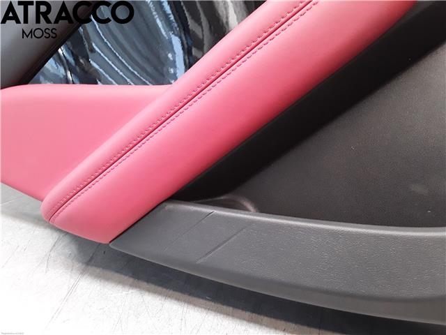 Diverse deler til Jaguar I-PACE 2018-->>  (J9D327407BA|)