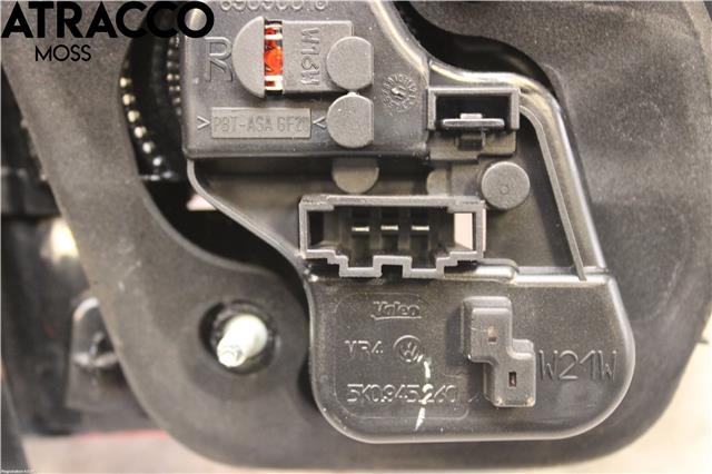 Baklykt høyre indre til VW Golf VI 2008-2012  (5K0945094G|)