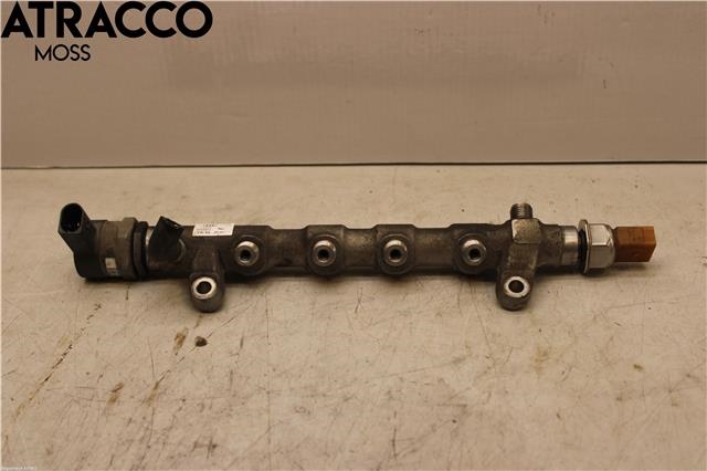 Dyseskinne (fuelrail) til VW Sharan, 2010-->> (Type II)  (03L130089J)