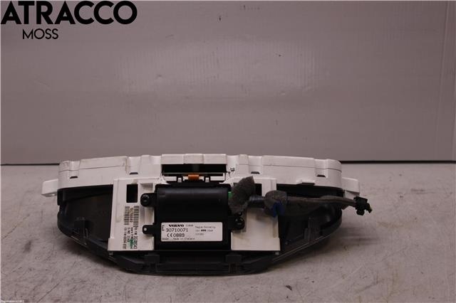 Instrumentpanel til Volvo V50, 2004-2007 (Fase 1)  (8602844)