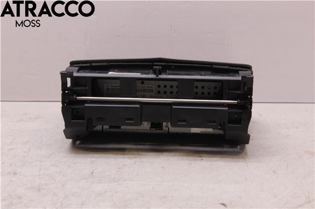 Instrument diverse til Mercedes C-Klasse 2007-2011 (Fase 1) (W204) (W204) (A20468012319F45|)