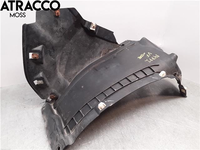 Skjerm locari venstre foran til Audi A5 2016-->> (Type II)  (8W6853887Q|)
