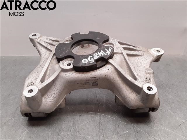 Diverse deler til Tesla Model Y, 2021-2024 (Type I)  (104437100D)