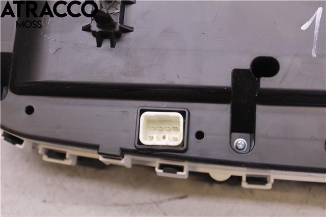 Instrumentpanel til Toyota Prius +7 2012-2020 (Type III) (stasjonsvogn) (stasjonsvogn) (8380947141|)