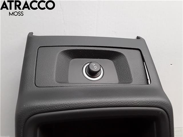Innredning, Konsoll til Audi A4 2007-2014 (Type IV) (B8) (B8) (8W0863300|)