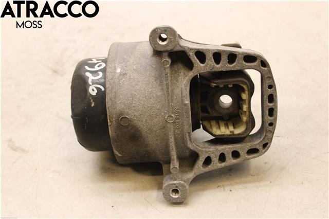 Motorfeste til Audi A4 2007-2014 (Type IV) (B8) (B8) (8W0199372CA|)