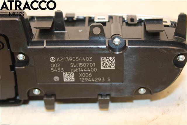 Instrument klokke til Mercedes E-Klasse 2016-2023 (W213) (W213) (A2138270070|)