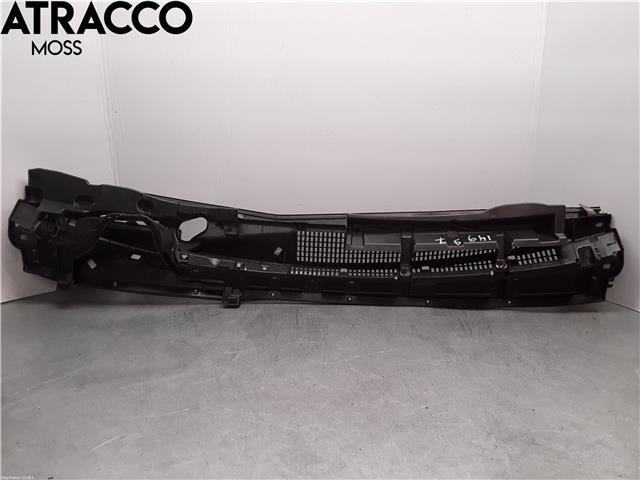 Diverse deler til Toyota Yaris 2012-2014 (Type III, Fase 1)  (557080D180|)