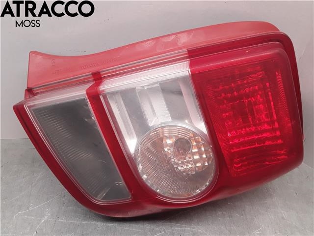 Baklykt høyre til Toyota Urban Cruiser 2009-2014  (8155152670|)