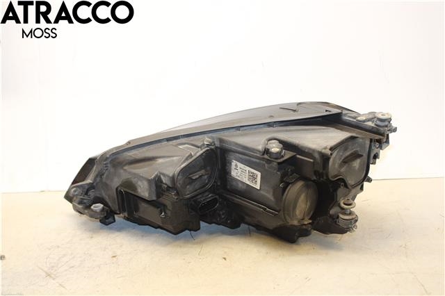 Frontlykt høyre halogen til VW Golf VII 2012-2017 (Fase 1) (5GE941774|)