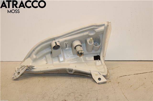 Parklykt høyre til Nissan Leaf 2011-2017 (Type I)  (261803NF0A|)