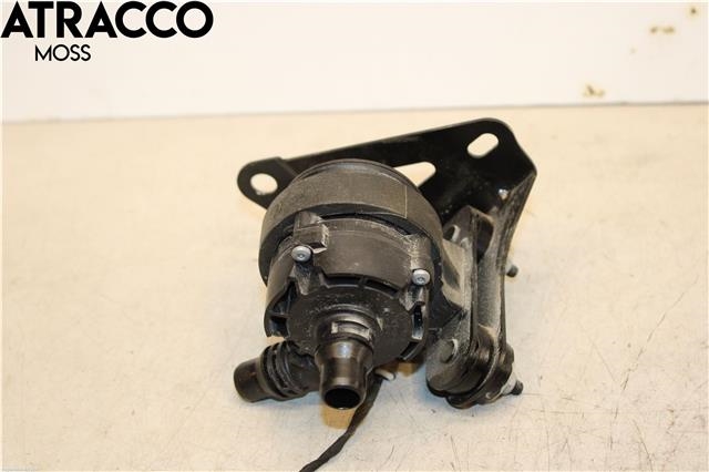 Vannpumpe til BMW X5, 2013-2018 (F15) (F15) (11518679885)