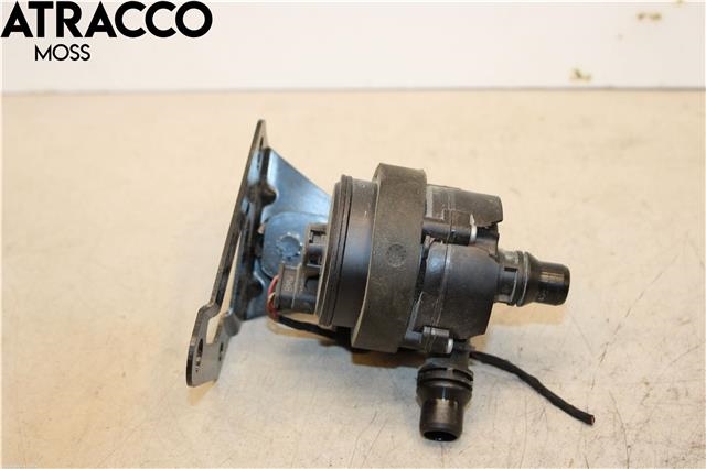 Vannpumpe til BMW X5 2013-2018 (F15) (F15) (11518679885|)