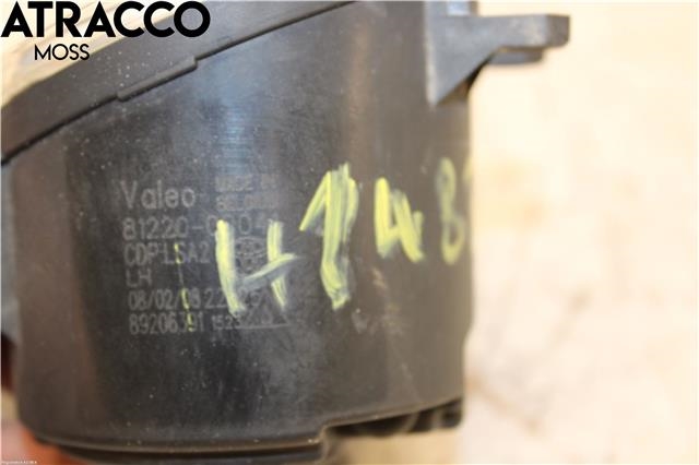 Tåkelykt høyre foran til Toyota Yaris 2006-2009 (Type II, Fase 1)  (812100D041|)