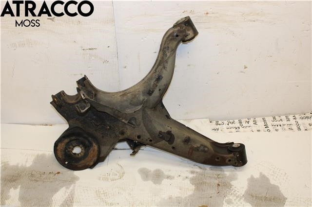 Bærebru venstre bak til Mercedes Vito, 2014-->> (W447) (W447) (A4473505300)