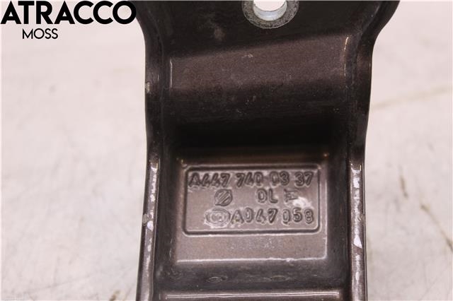 Hengsler til Mercedes Vito 2014-->> (W447) (W447) (A4477400337|)