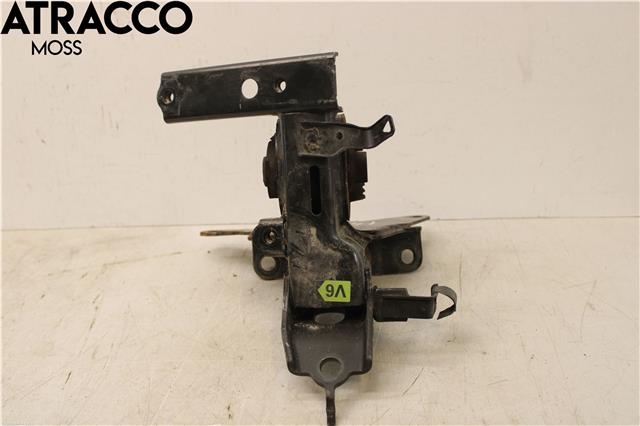 Motorfeste til Toyota Yaris 2014-2020 (Type III, Fase 2)  (123720M100|)