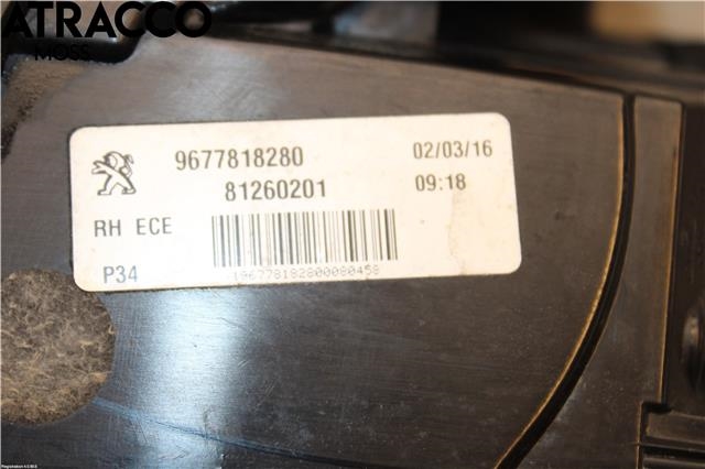 Baklykt høyre indre til Peugeot 308 2013-2021 (Type II)  (9677818280|)