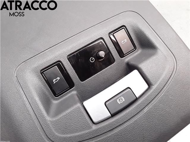 Dashbord til Jaguar I-PACE 2018-->>  (J9D3044F08AB8PVJ|)