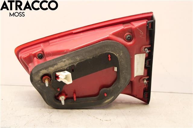 Baklykt venstre indre til Kia Sportage 2010-2016 (Type III) (924053W610|)