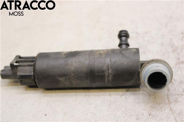 Spylerpumpe foran til Toyota Avensis 2009-2015 (Type III, Fase 1)  (8528005040|)
