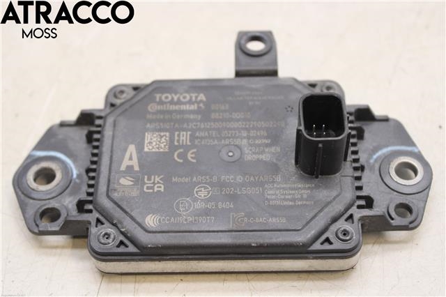 Sensor radar til Toyota Yaris Cross (SUV), 2021-->>  (882100D010)