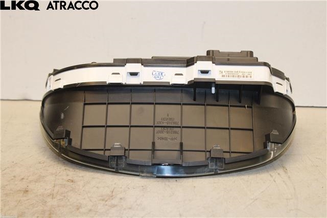 Instrumentpanel til Isuzu D-Max 2017-2020 (Type II, Fase 2) (8983706120|)
