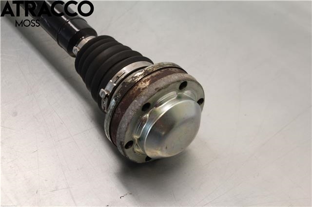 Drivaksel høyre foran til VW Passat 2005-2010 (B6) (B6) (1K0407272RB|)