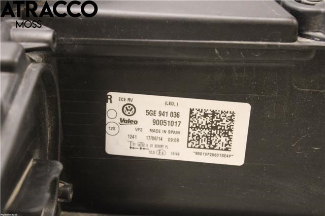 Frontlykt høyre halogen til VW e-Golf 2014-2017 (Fase 1) (5GE941774|)