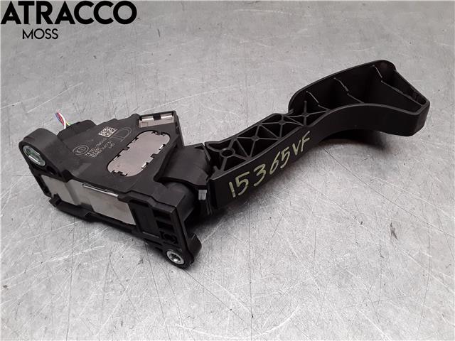 Pedal gass/brems/clutch til Toyota RAV4 2016-2019 (Type IV, Fase 2)  (781100W040|)